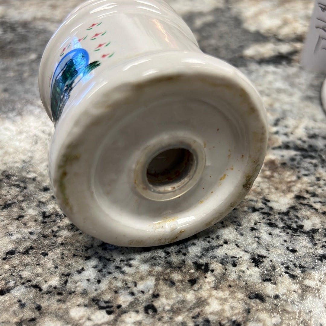 Souvenir Shaker Set