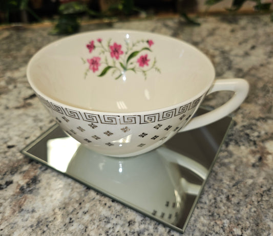 Tea cup