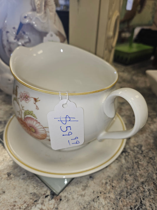 Gravy Boat VTG