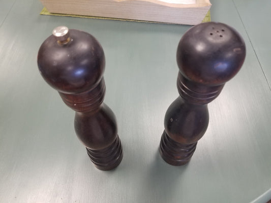 Tall wood grinder set