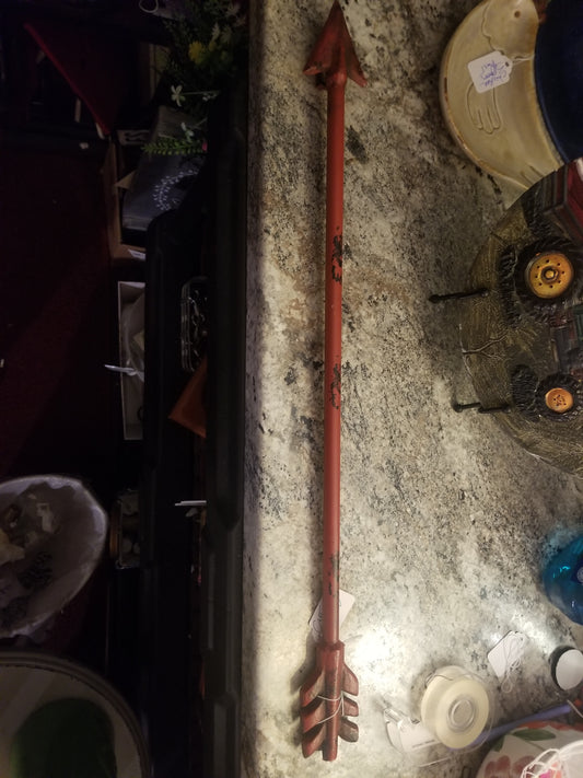 Cast iron arrow